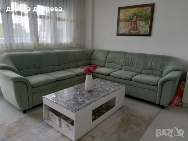 Разтегателен ъглов диван