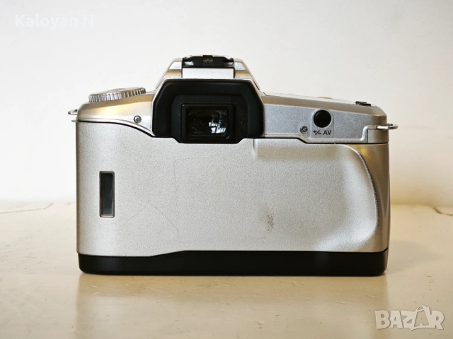 Обектив Minolta AF 28-100mm f/3.5-5.6 (D) и тяло Minolta Dynax 40, снимка 8 - Фотоапарати - 53411077