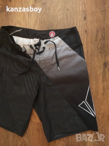 volcom - страхотни мъжки панталони, снимка 2 - Спортни дрехи, екипи - 37441638