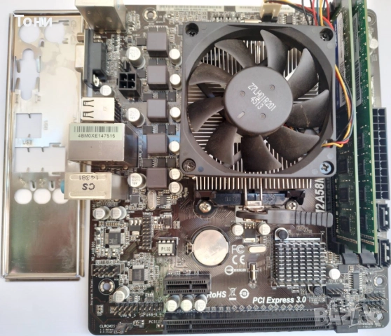Дънна платка ASRock FM2A58M-VG3+, AMD A4-4020 3,2GHz, 8GB RAM DDR3