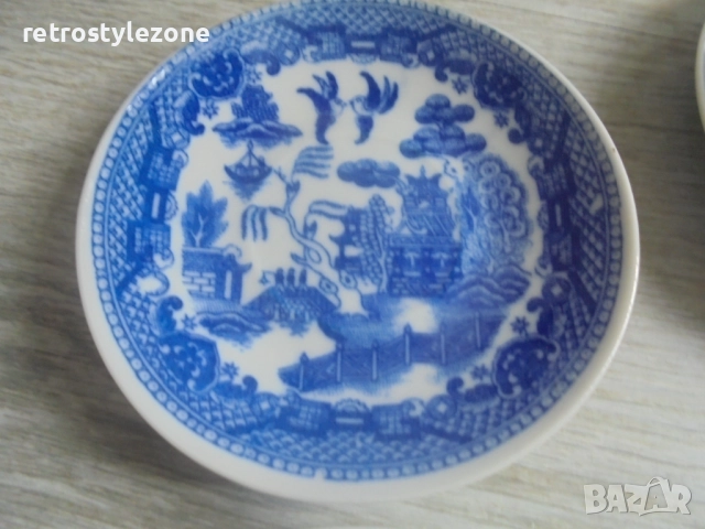 № 8299 Стар малък порцеланов сервиз – миниатюрен синьо-бял комплект , снимка 5 - Други ценни предмети - 51955090