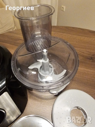 Кухненски робот BOSH, като нов, снимка 4 - Кухненски роботи - 52761067