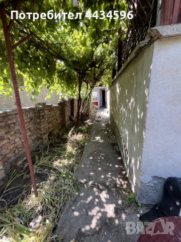 Двуетажна къща в град Павликени, снимка 4 - Къщи - 50948587