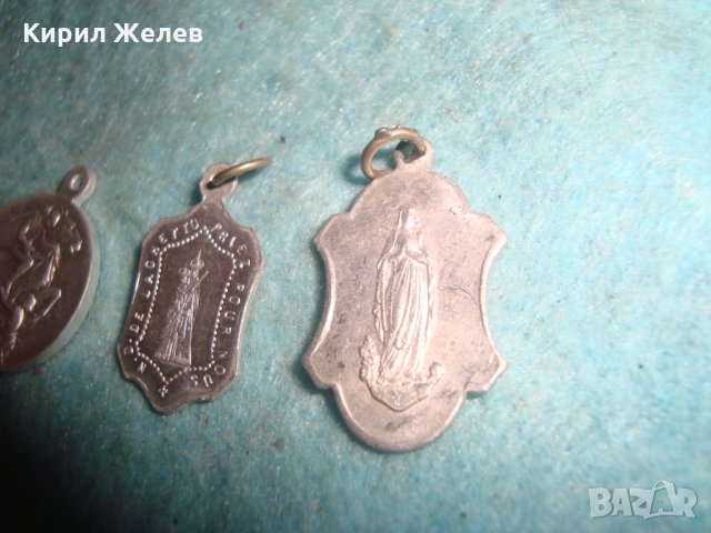 3 СТАРИ СРЕБЪРНИ или ПОСРЕБРЕНИ РЕДКИ КАТОЛИЧЕСКИ ИКОНКИ ДВУСТРАННИ РЕЛЕФНИ 26082, снимка 8 - Антикварни и старинни предмети - 35032416