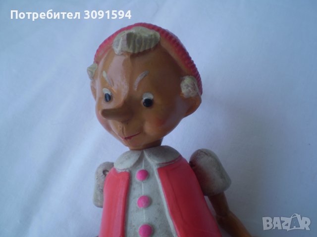 Колекционерска Стара бакелитена детска играчка Пинокио      Буратинодоста запазена за годините си, снимка 8 - Колекции - 37516733
