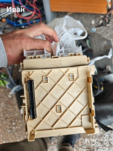 Ел. хидравлика и модули Тойота рав 4 2015 /89650-42091/, снимка 9 - Части - 51876784