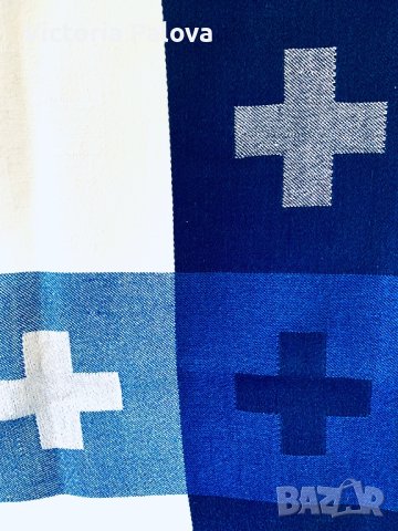 Плътна квадратна покривка DESIGNED BY J&E SERHOLT AB Швеция, снимка 3 - Покривки за маси - 43225762