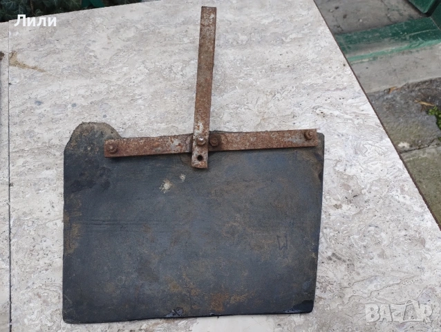 Ретро калобрани на Москвич и Мерцедес , снимка 3 - Антикварни и старинни предмети - 53123164