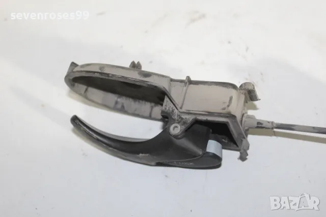 Дръжка врата вътрешна задна дясна Форд Фокус 1 хечбек Ford Focus 1, снимка 2 - Части - 48254415