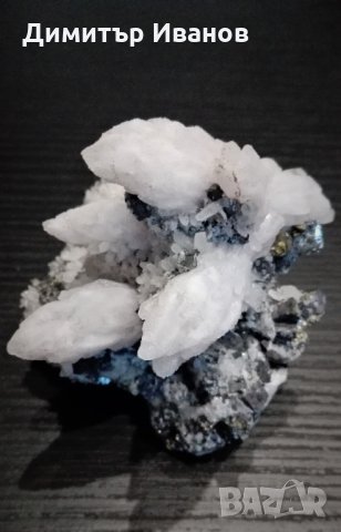 Кристален образец кварц и галенит (7.5x7cm), Хасково, снимка 2 - Други - 29008799