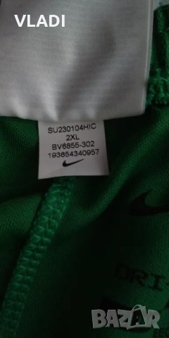 Къс панталон Nike зелен, снимка 4 - Къси панталони - 47376754