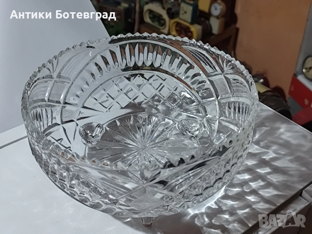 Кристална фруктиера 