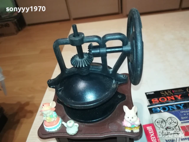 MUSIC BOX-16Х12Х12СМ МЕЛНИЦА С МЕЛОДИЯ 0906250712, снимка 2 - Колекции - 50598017