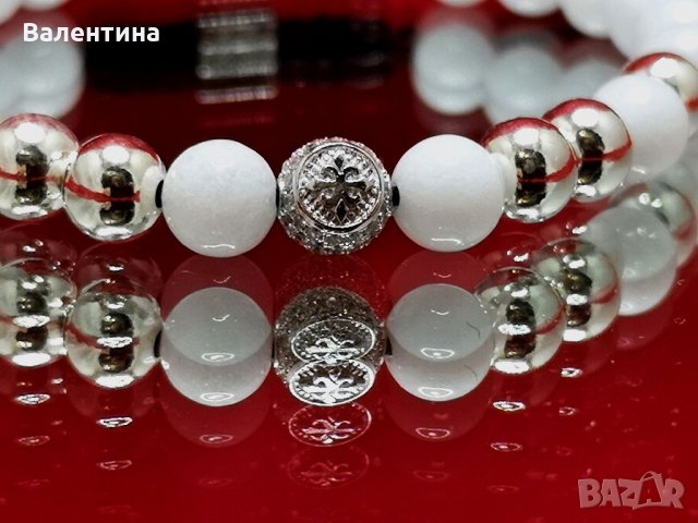 Дамска луксозна сребърна гривна с бели камъни, 925 мънисто с цирконий и лого