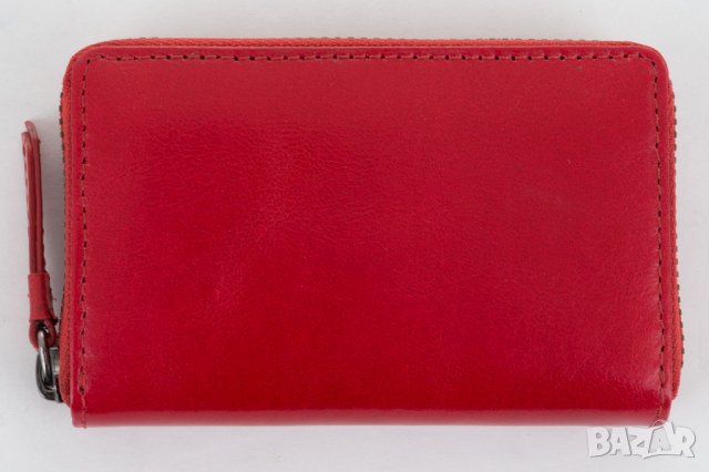 Кожен червен аксесоар за карти с RFID защита марка Pia Ries, снимка 3 - Портфейли, портмонета - 32865277