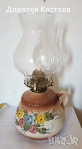 Много красива лампа с флорални мотиви