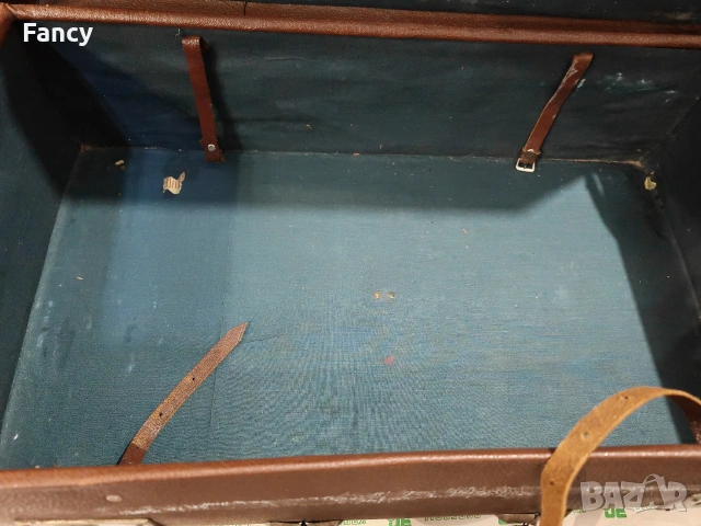 Стар куфар 65/45 см, снимка 5 - Антикварни и старинни предмети - 53179931