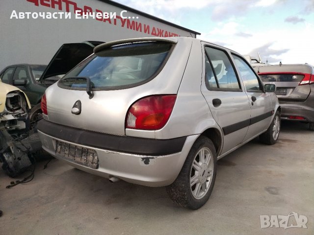 Форд Фиеста Ford fiesta на части, снимка 4 - Автомобили и джипове - 35616675