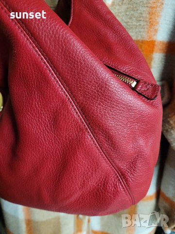 MICHAEL Michael Kors

 естествена кожа червена чанта,ТРИ прегради , снимка 12 - Чанти - 43118730