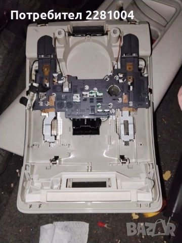 Ауди а4 б6 плафон, снимка 2 - Части - 52741084