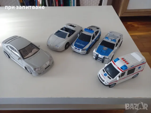Големи пластмасови коли, имитация на Mercedes, BMW, Buggati, полиция и линейка, снимка 3 - Коли, камиони, мотори, писти - 40696146