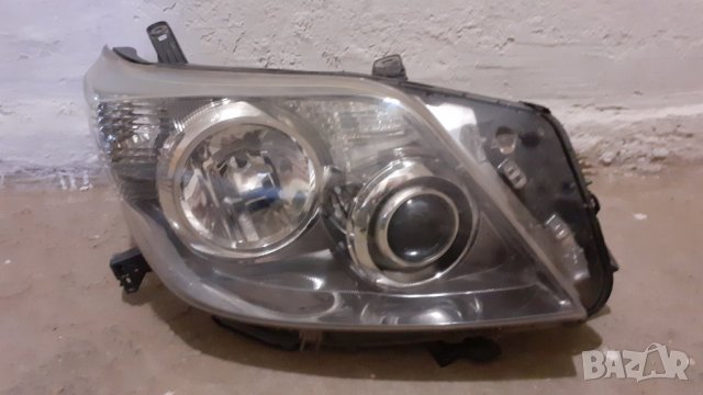 Фар десен за Toyota Land Cruiser Fj150 (2009-2014г) xenon