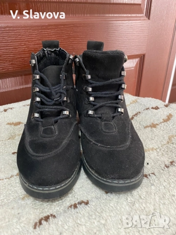 Боти с вътрешна платформа