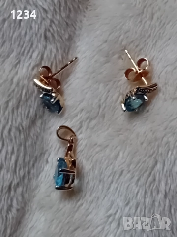 Златен комплект с диаманти и топази /фирмени обеци + медальон, снимка 3 - Бижутерийни комплекти - 52679144