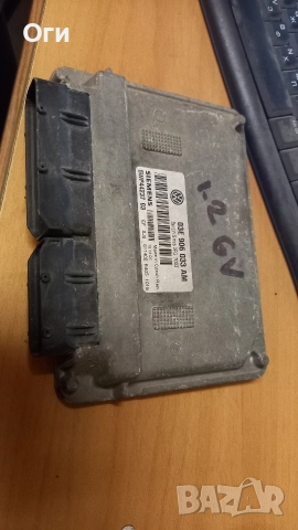 Компютър за Фолксваген Поло 9N 1.2 03E 906 033 AM / 5WP44237 03