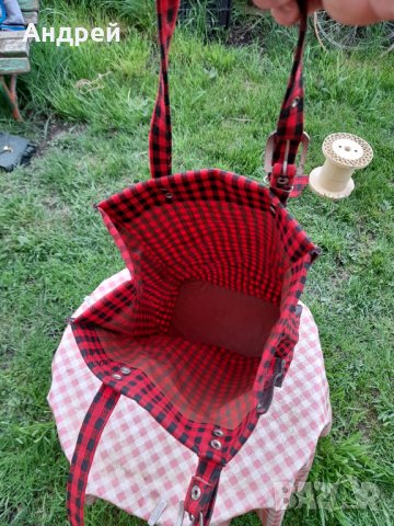 Стара чанта на колела, снимка 5 - Антикварни и старинни предмети - 32772460