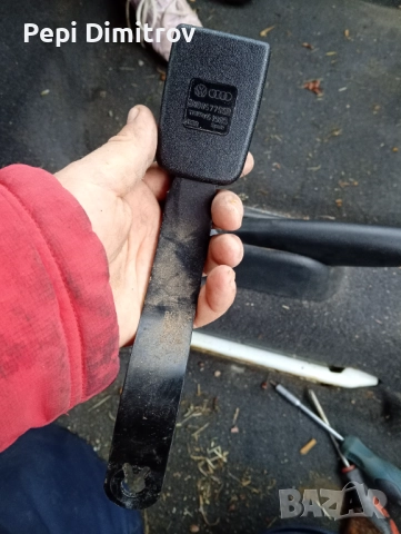 6N0857755B Volkswagen Polo 1997 Държач за предпазен колан (катарама за предпазен колан) - ПРЕДЕН ДЕС, снимка 2 - Части - 52896103