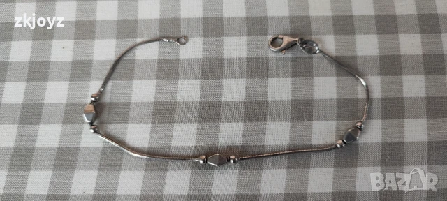 ИТАЛИАНСКА СРЕБЪРНА ГРИВНА с РОМБОВЕ 4.23 ГРАМА/ ПРОБА 925, снимка 3 - Гривни - 51164060