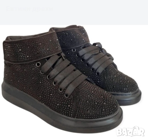 Нови дамски маратонки