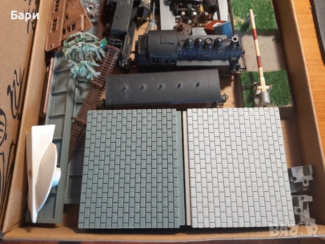 ZEUKE TT Парен тендер локомотив 81001 DB (120), снимка 10 - Колекции - 43475554