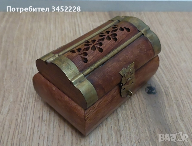 кутийка дървена обков месинг за ценители , снимка 2 - Декорация за дома - 52324175