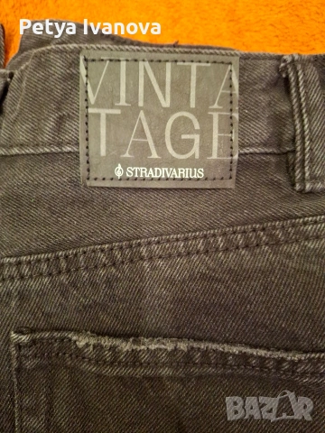 Три чифта къси дънкови панталони, размер 34, снимка 8 - Къси панталони и бермуди - 53486735