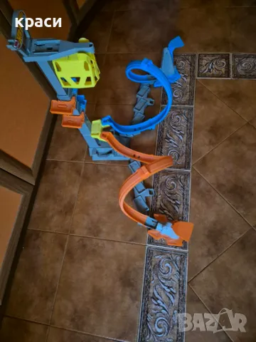 Hot Wheels Писта лупинги с количка GRW39, снимка 5 - Коли, камиони, мотори, писти - 48552357