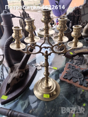 БРОНЗОВ СВЕЩНИК ИНТЕРЕСЕН , снимка 3 - Други ценни предмети - 52119424