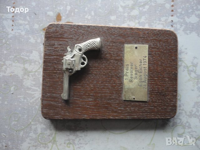 Бронзова фигура пластика Revolver Sieger, снимка 6 - Колекции - 42991221