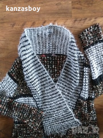 desigual - страхотна дамско наметало, снимка 6 - Жилетки - 34982444