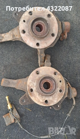 Шенкел с главина от Опел Виваро / Opel Vivaro 2.5 CDTI 135 к.с