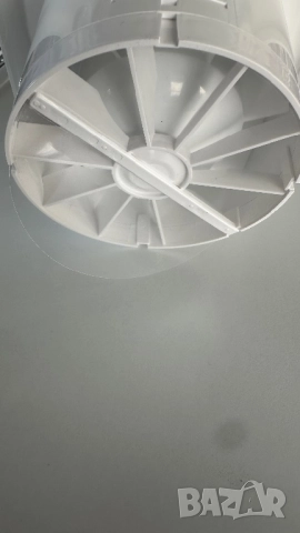 Вентилатор за баня Bosch , снимка 5 - Вентилатори - 51680063