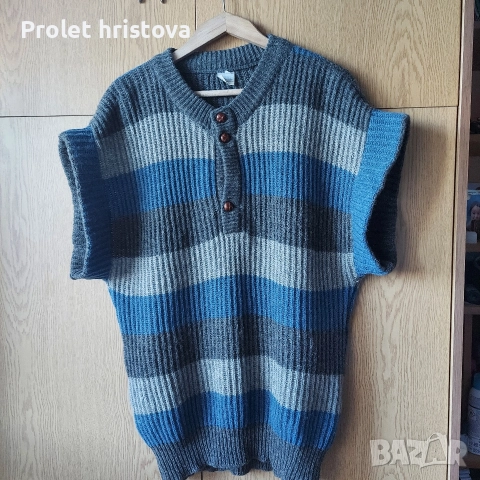 Три пуловера,с цени и размери за всеки, снимка 3 - Жилетки - 52565566