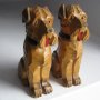 2 бр дървени: куче териер, котка, дърворезба фигура пластика, снимка 1 - Статуетки - 28974865