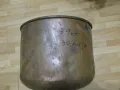 Продавам /бакърен /меден съд  тежи  3.9 кг.  и вместимост  30 литра, снимка 1