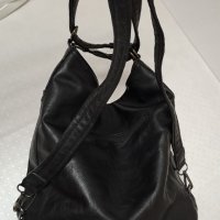 Две чанти Черна и Бяла, снимка 3 - Чанти - 42939223
