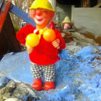 Стара играчка клоун с пружина маха с бухалките, снимка 1 - Колекции - 39393976