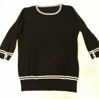 Свободна черна блуза 3/4 ръкав с бяла гарнитура и кокетни копчета сребърни, фино плетиво , снимка 4 - Блузи с дълъг ръкав и пуловери - 37414688