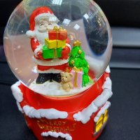 Коледно преспапие с Дядо Коледа  и мече , снимка 5 - Декорация за дома - 43195074