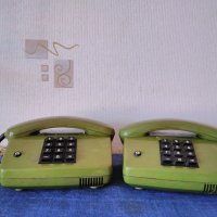 Стари телефонни апарати от СОЦА., снимка 1 - Антикварни и старинни предмети - 36836250